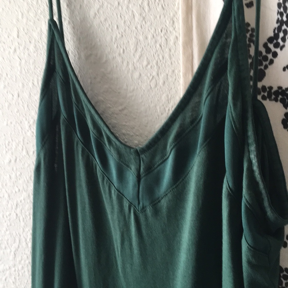 H&M tank - Picture 2 of 2